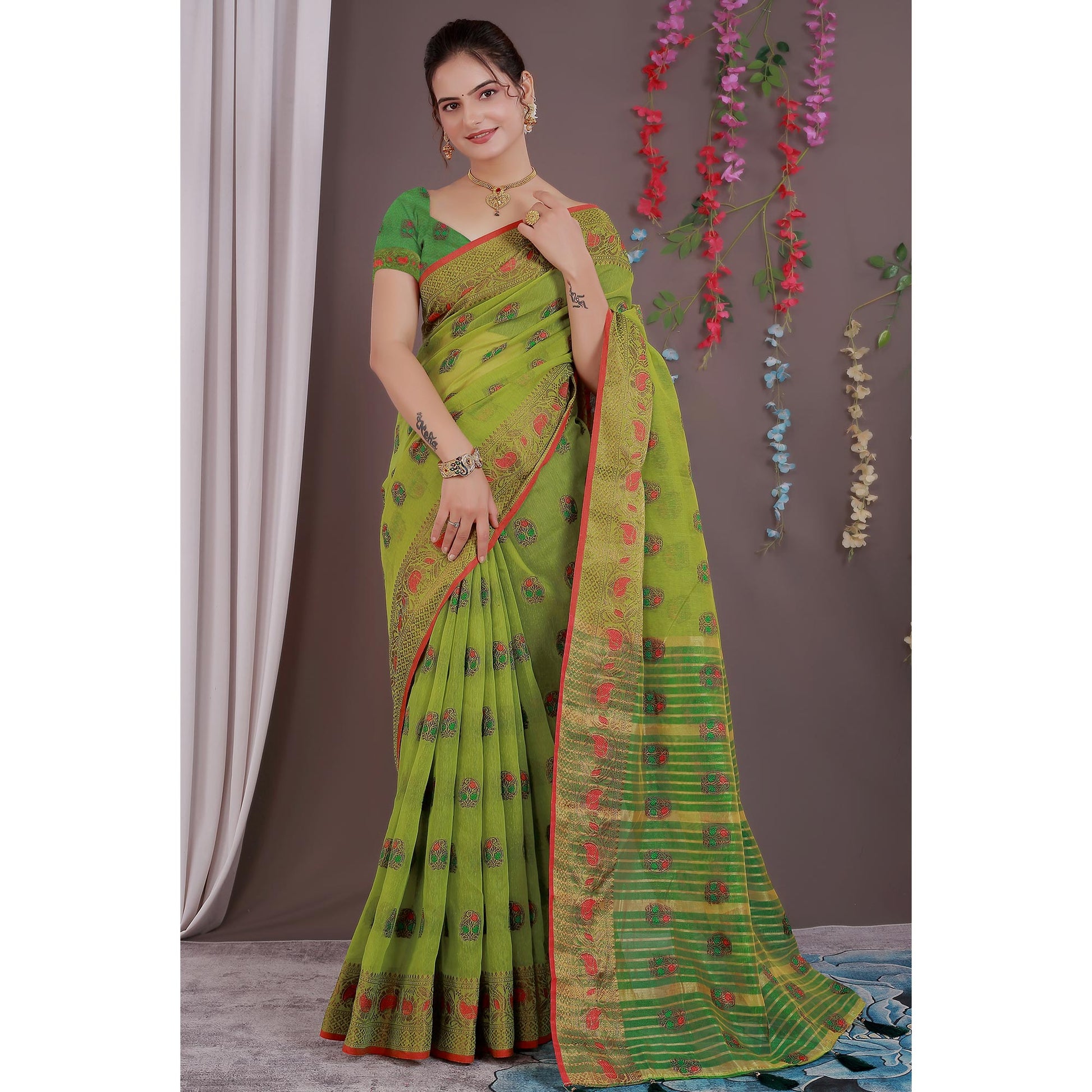 green-floral-woven-cotton-silk-saree-with-tassels-9
