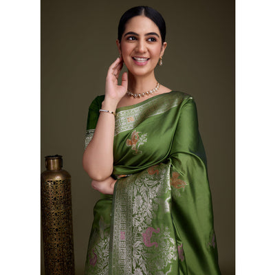 green-floral-design-woven-banarasi-silk-saree