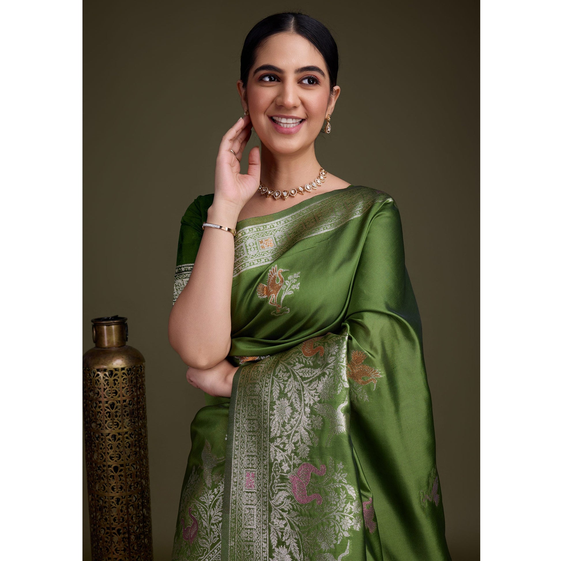 green-floral-design-woven-banarasi-silk-saree