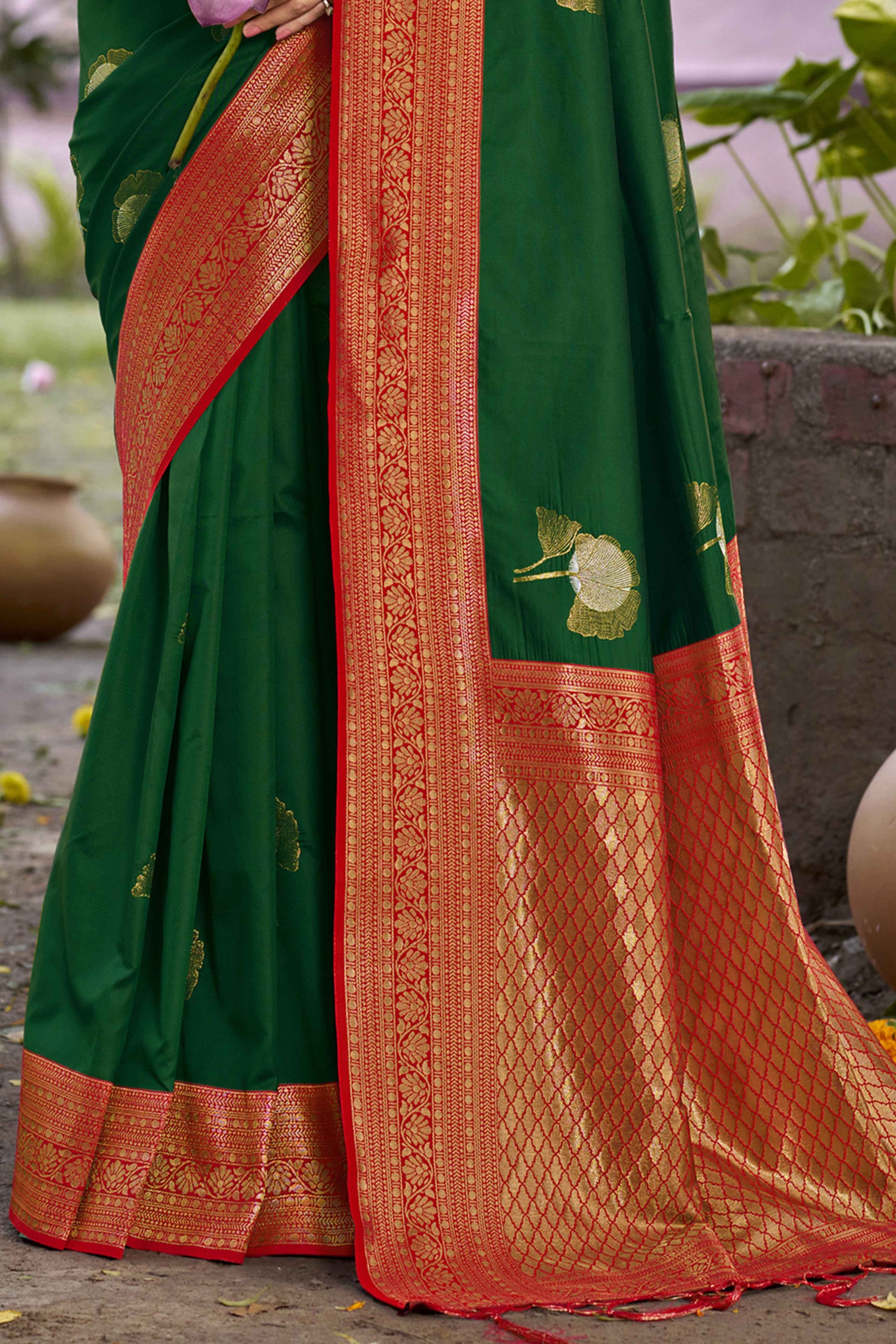 green-floral-woven-banarasi-silk-saree-with-tassels-21