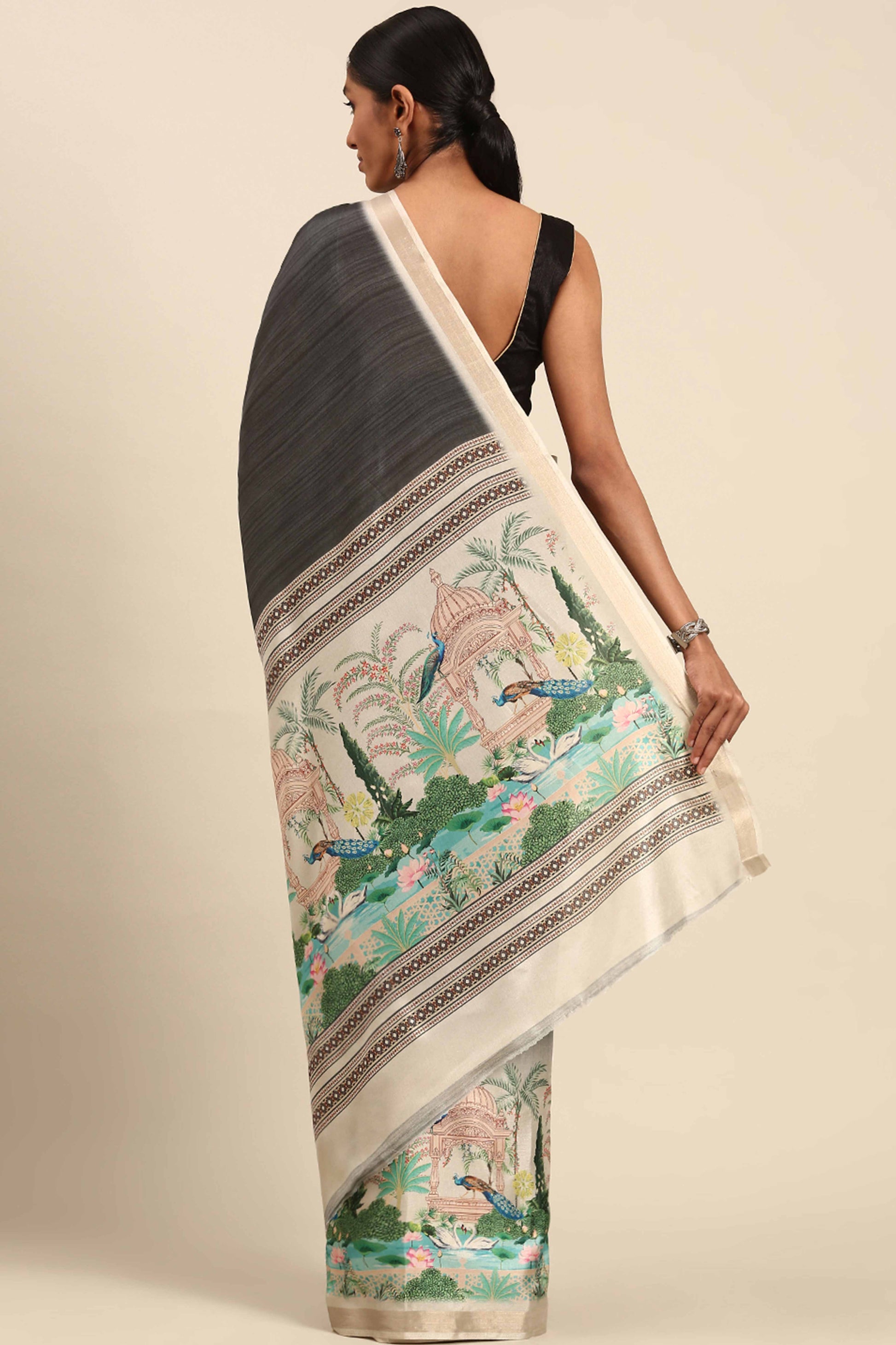 grey-digital-printed-cotton-silk-saree-4
