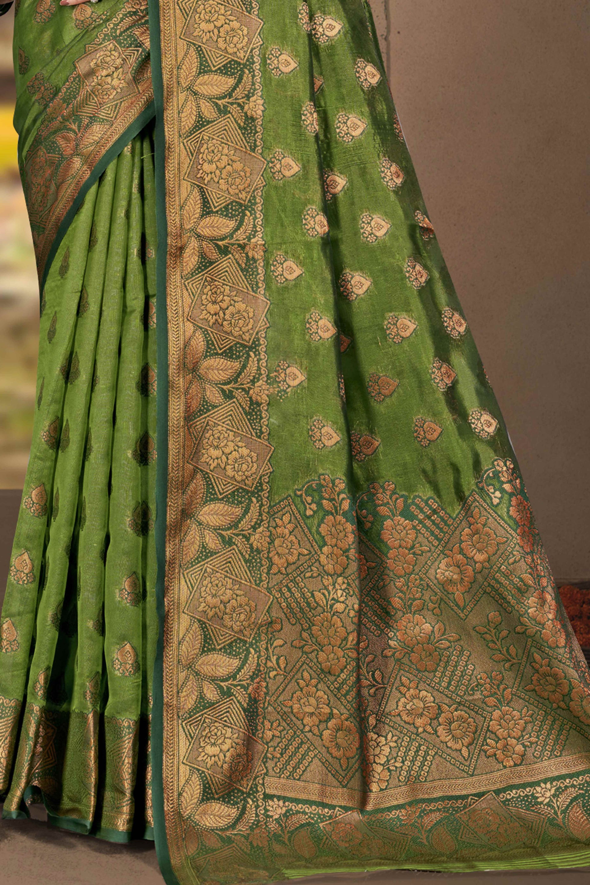 Mehendi Green Floral Woven Cotton Silk Saree