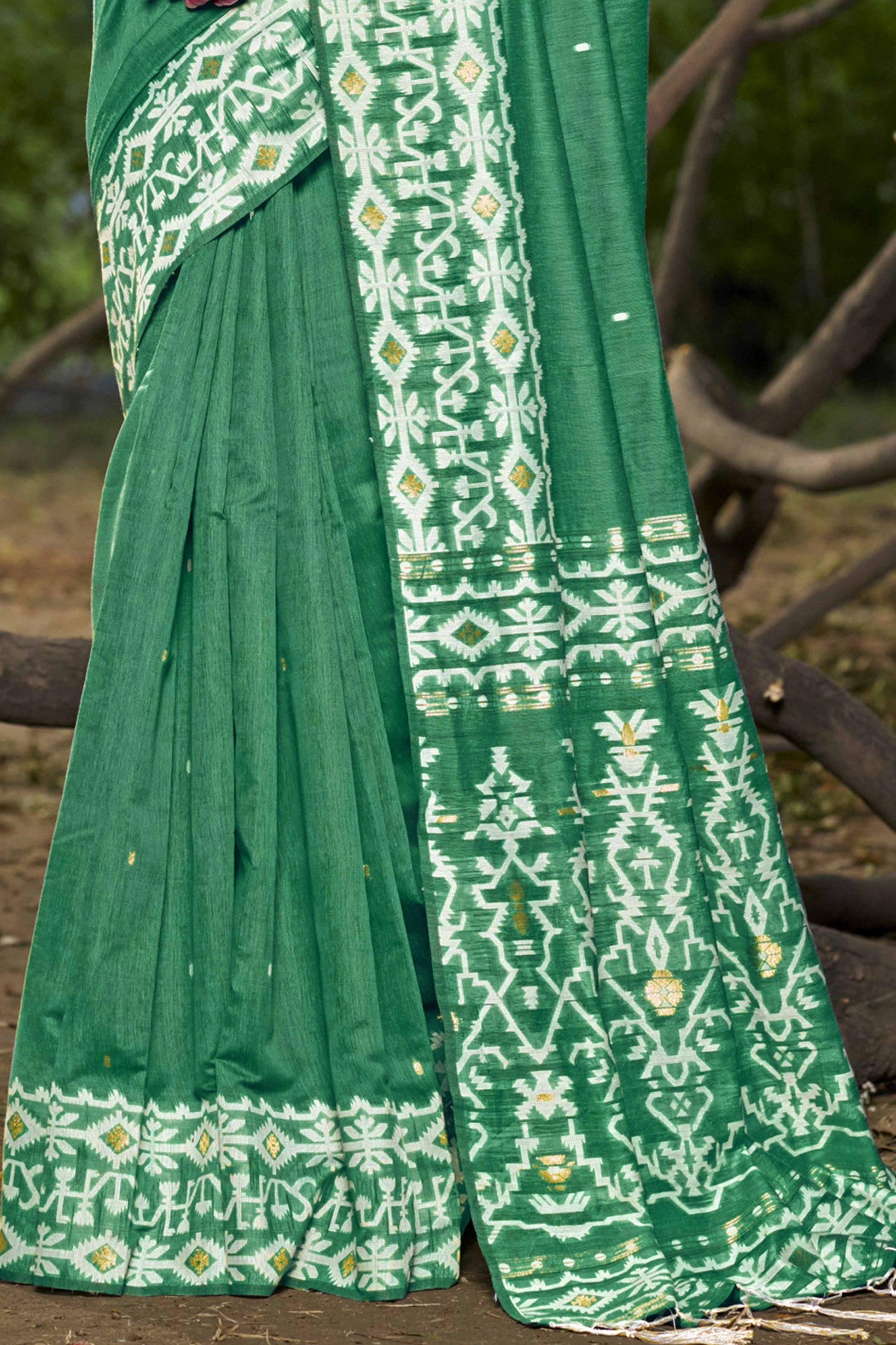 green-woven-linen-cotton-saree-with-tassels-8