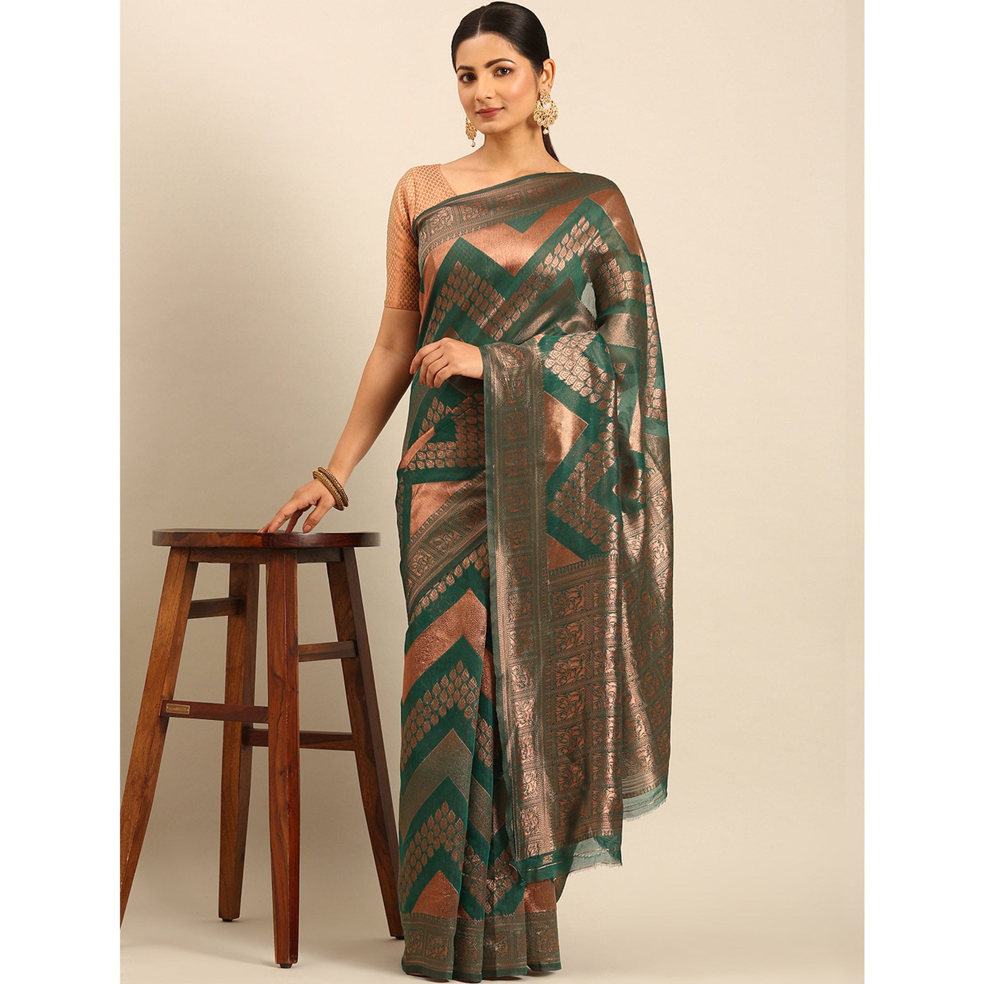 green-floral-woven-cotton-silk-saree-4