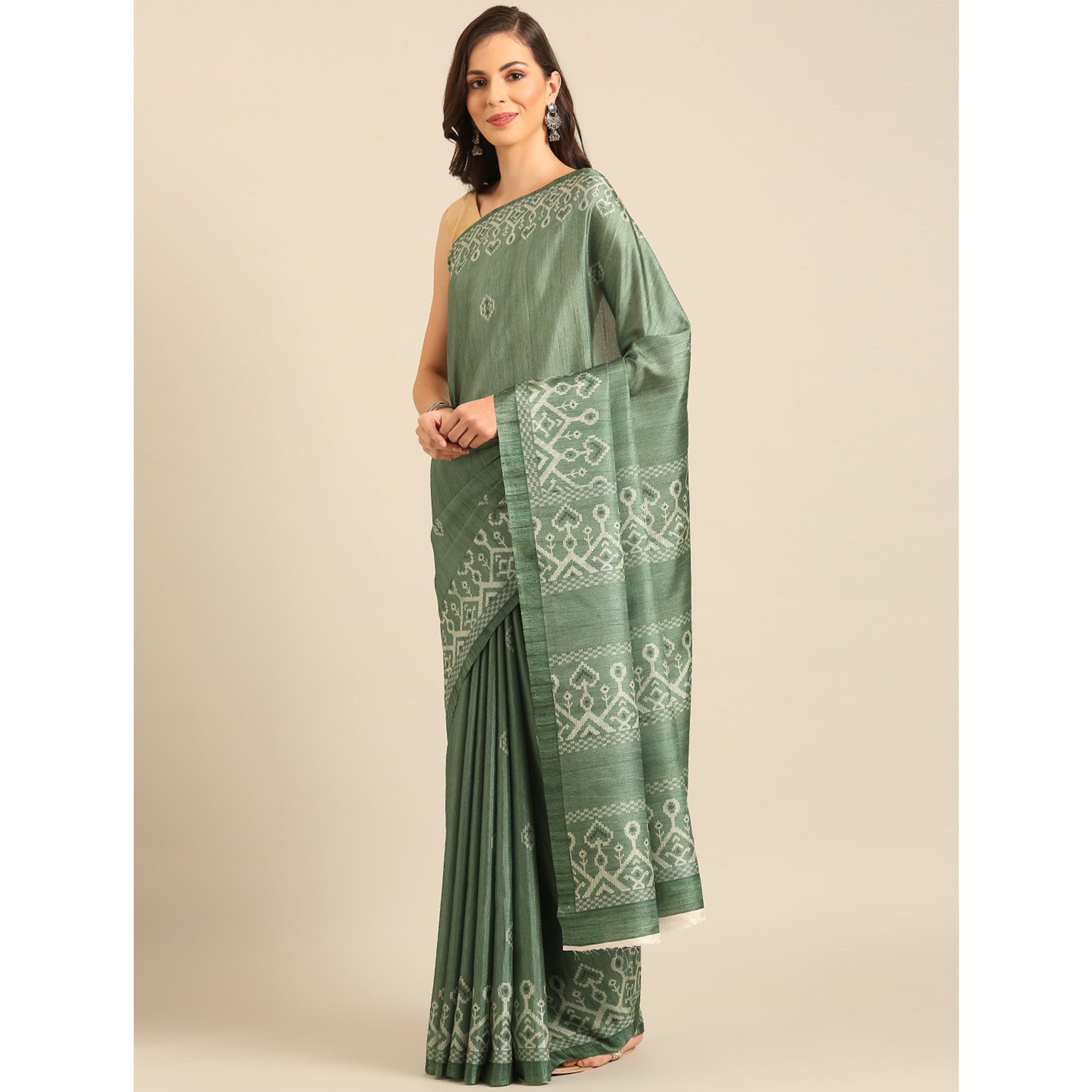 green-digital-print-cotton-blend-saree