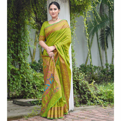 green-woven-paithani-art-silk-saree-7