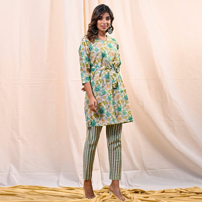 green-floral-foil-printed-chanderi-top-bottom-set-with-belt