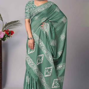 green-batik-printed-chanderi-cotton-silk-saree