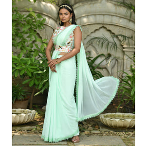 green-solid-georgette-saree-with-embroidered-bloue-piece
