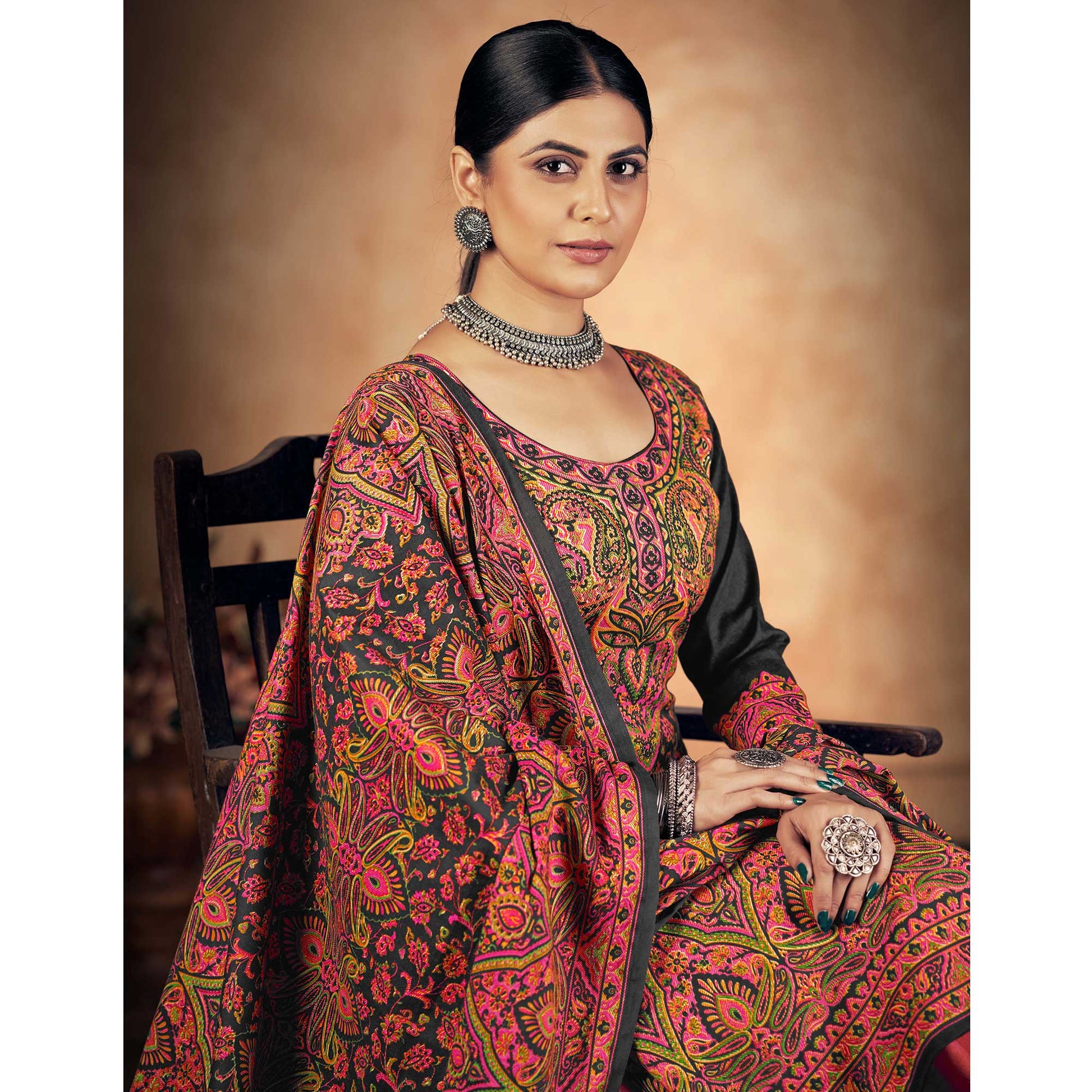 grey-floral-printed-pashmina-woolen-suit