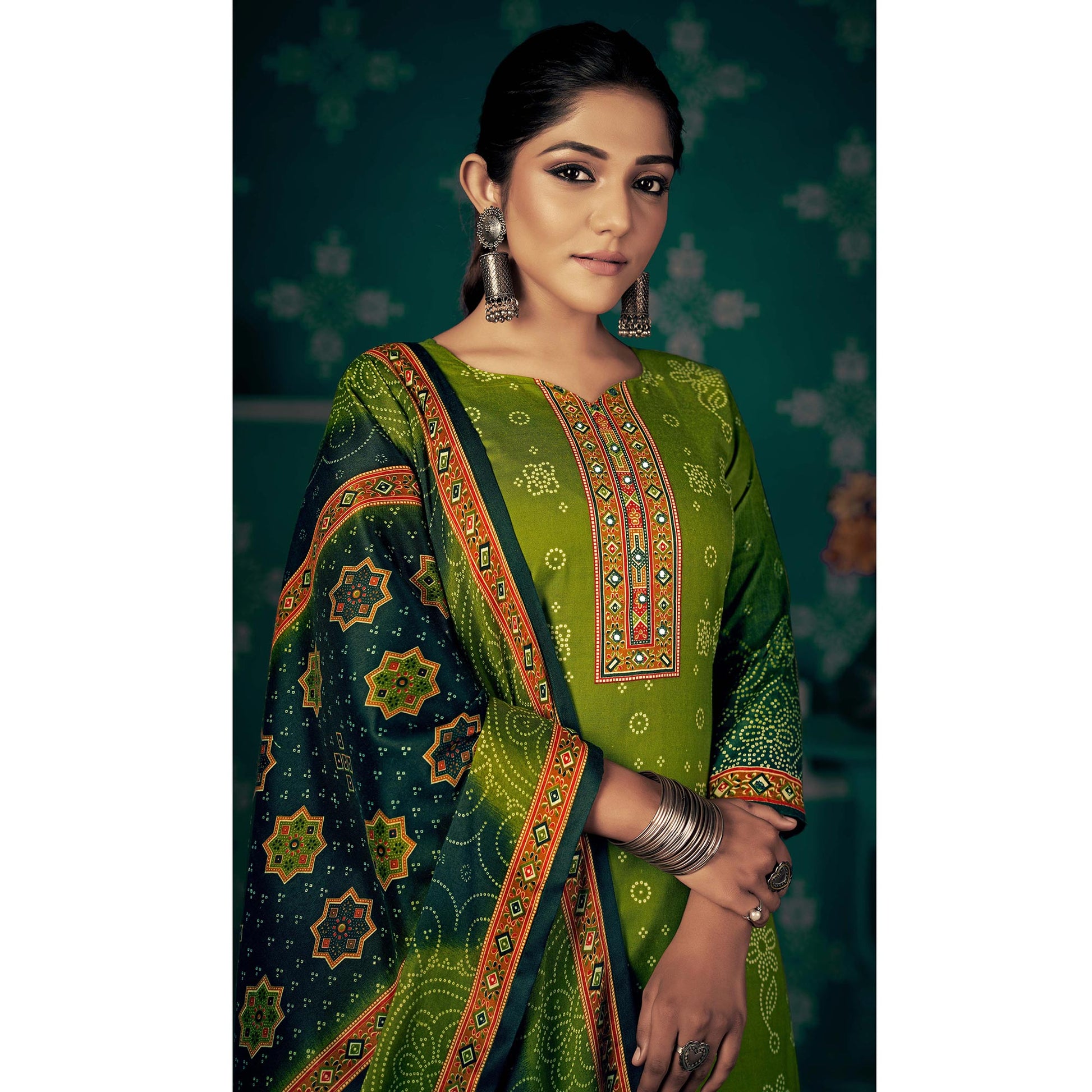 green-bandhani-printed-pashmina-salwar-suit