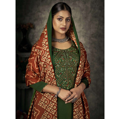 green-floral-embroidered-with-printed-pashmina-salwar-suit