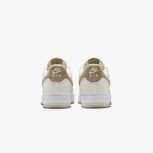 Nike | AIR FORCE 1 '07 LV8 { SAIL/KHAKI-COCONUT MILK-WHITE