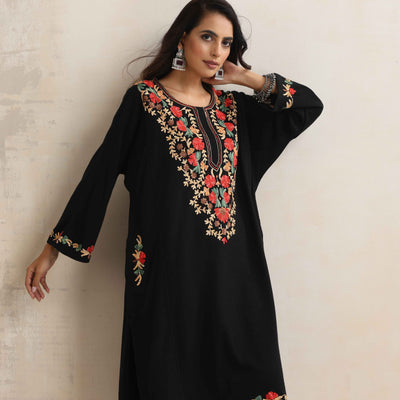 trueBrowns Black Kashmiri Embroidered Woollen Phiran Kurta