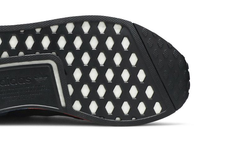 adidas NMD V2 Core Black Carbon