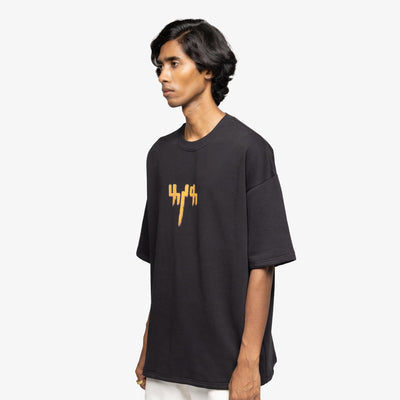 F A R A K | TAAZA KHABAR T-SHIRT { BLACK/BLACK