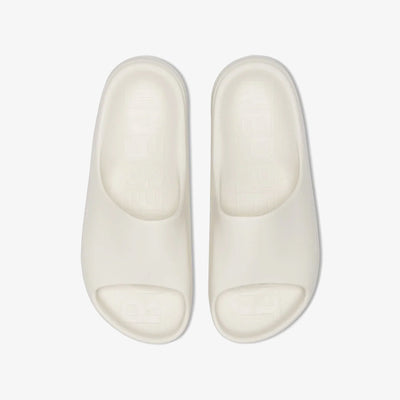 Represent | SLIDERS  { FLAT WHITE