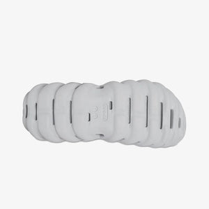 Crocs | ECHO CLOG  { GREY