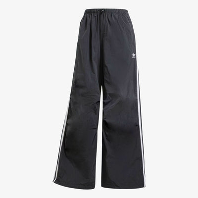 ADIDAS ORIGINALS | 3-STRIPES WOVEN PARACHUTE PANTS { BLACK