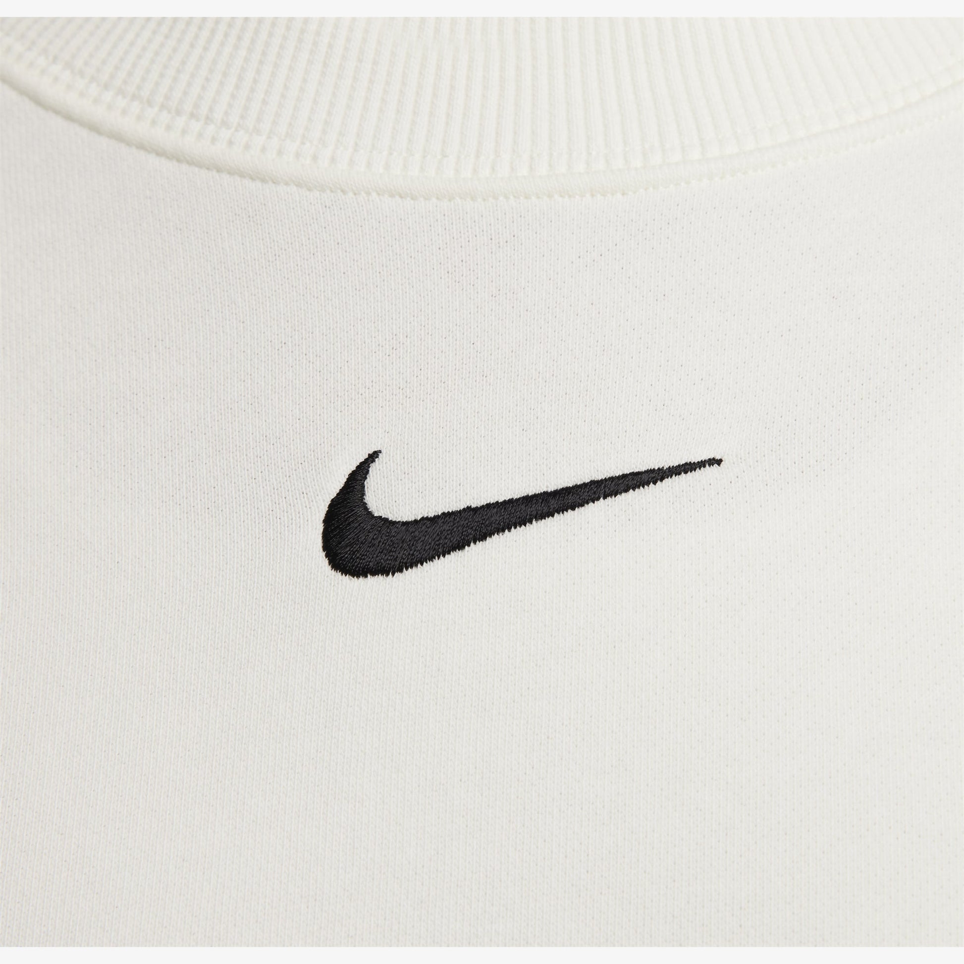 Nike | SPORTSWEAR PHOENIX FLEECE  { SAIL/BLACK