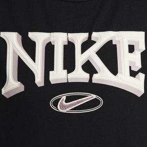 NIKE | LOOSE SHORT-SLEEVE CROPPED T-SHIRT { BLACK