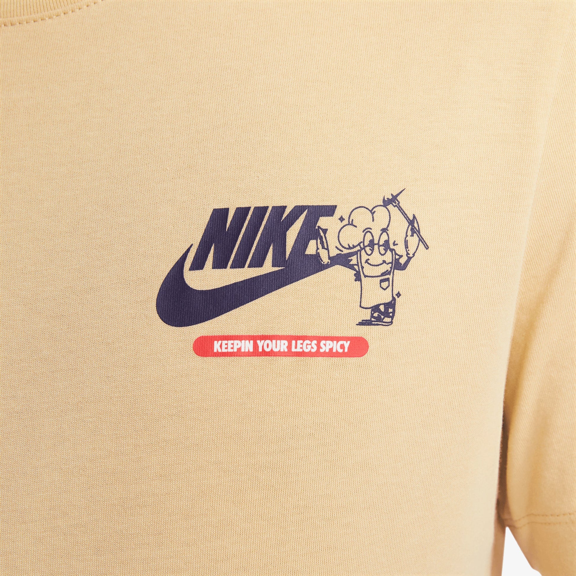 NIKE | SPORTSWEAR CLUB { BROWN