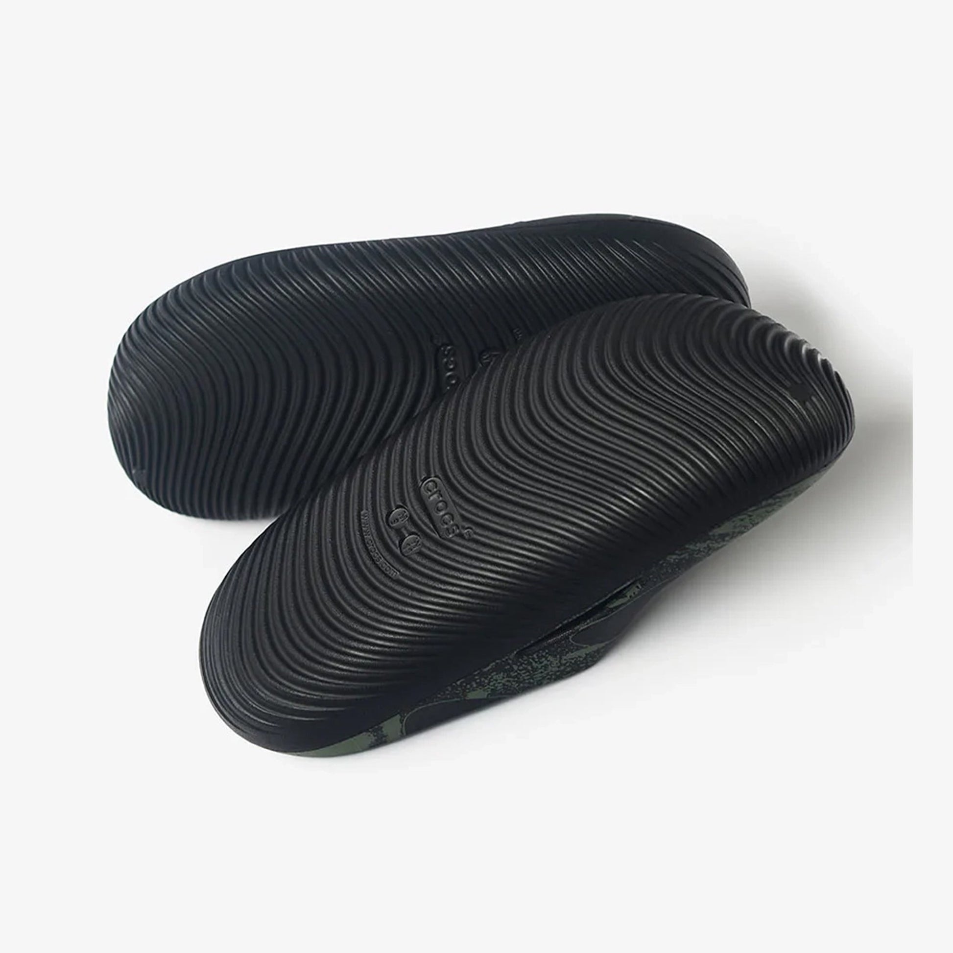 Crocs | ROA X CROCS MELLOW CLOG  { BLACK/MLTI