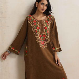 trueBrowns Brown Kashmiri Embroidered Woollen Phiran Kurta