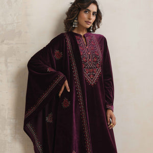 trueBrowns Purple Velvet Floral Embroidered Kurta Pant Dupatta Set