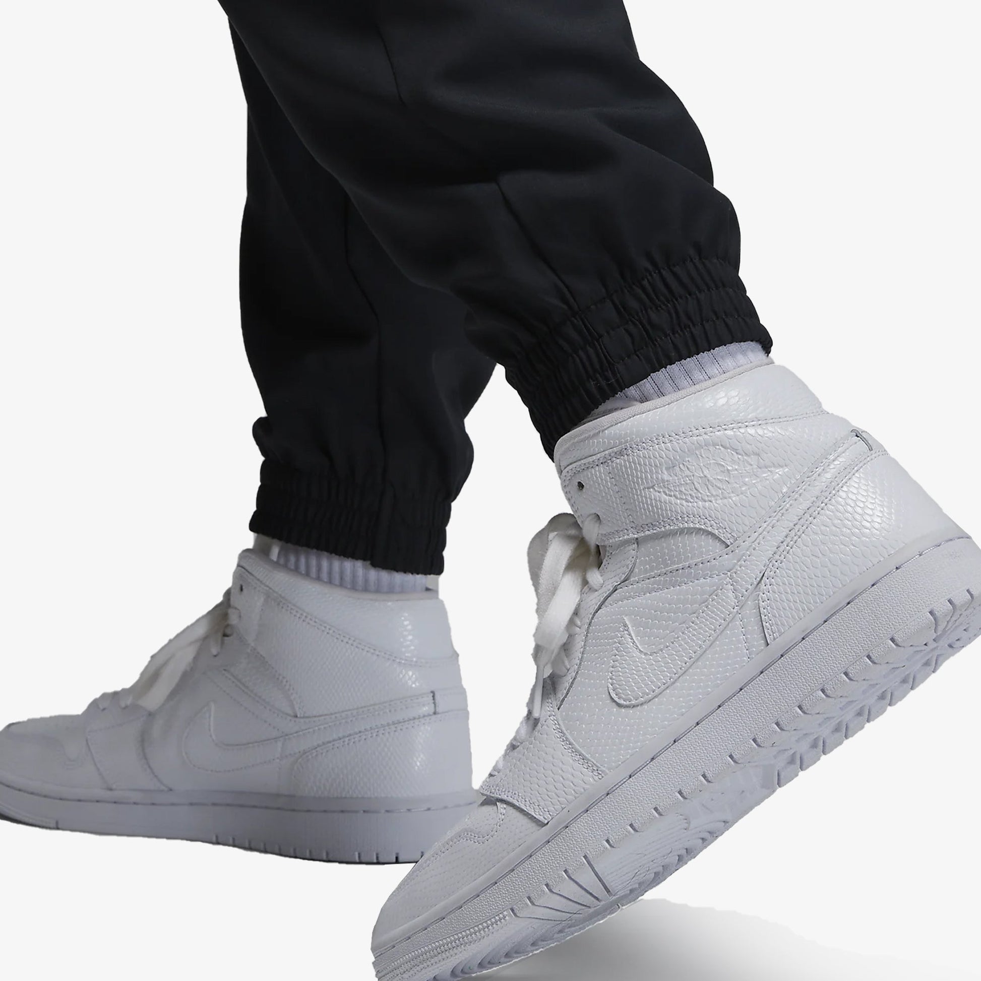 Jordan | WOVEN PANTS  { BLACK/SMOKE GREY