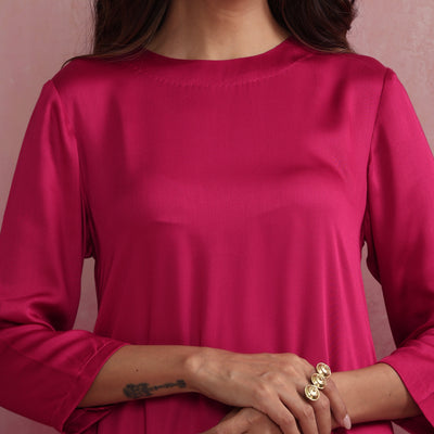 trueBrowns Magenta Highlow Modal Kurta Set