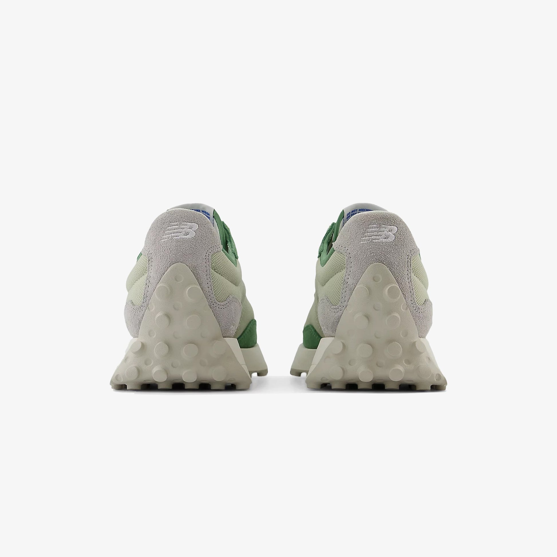 New Balance | 327 { GREEN