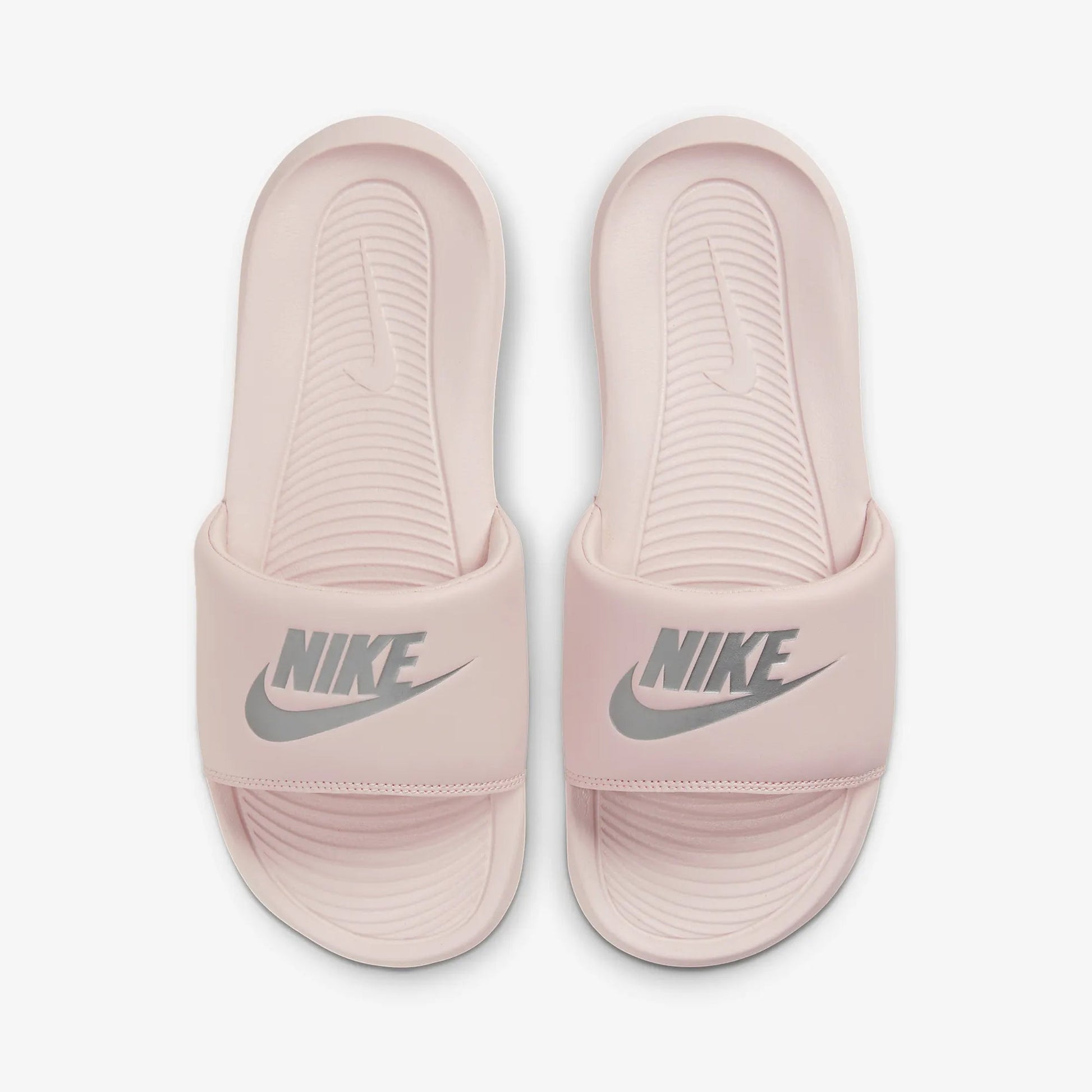 Nike | VICTORI ONE  { BARELY ROSE/METALLIC SILVER-BARELY ROSE