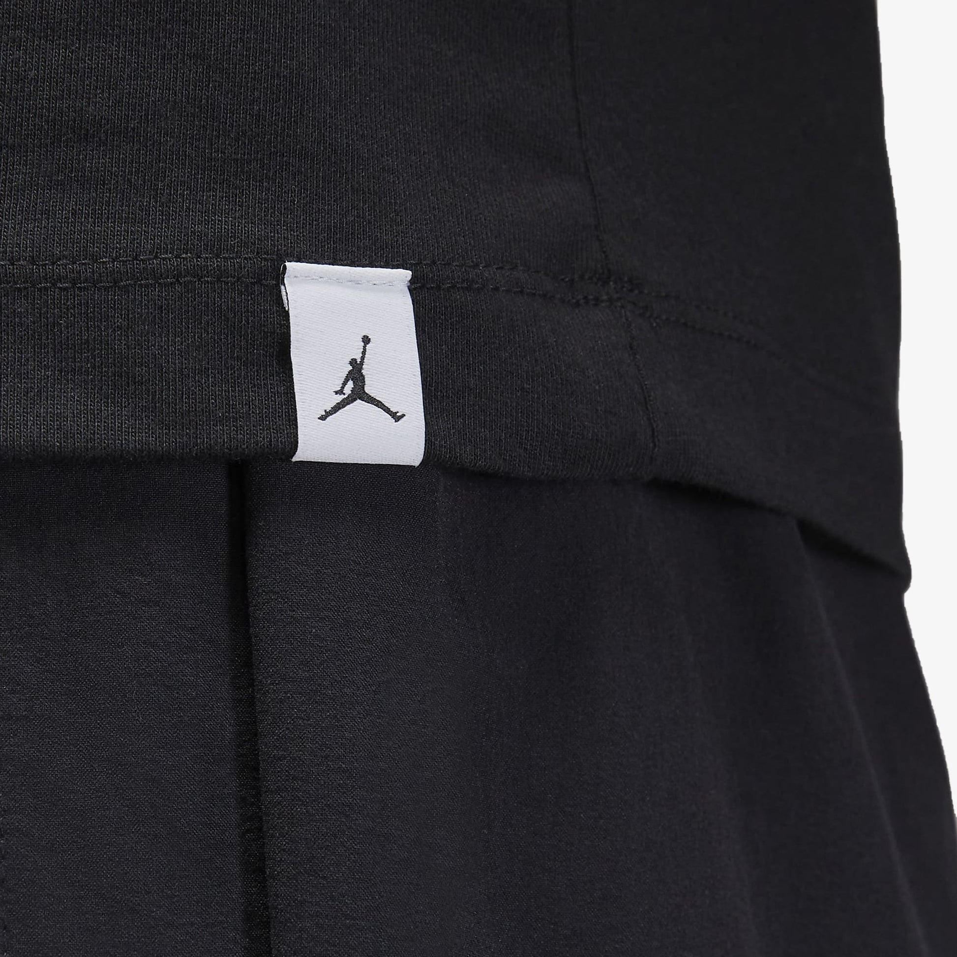 Jordan | AIR JORDAN T-SHIRT  { BLACK/WHITE
