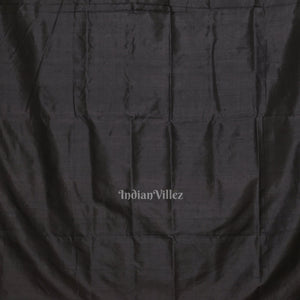 Deep Magenta Pink  Buti design Odisha Ikat Khandua Silk Saree