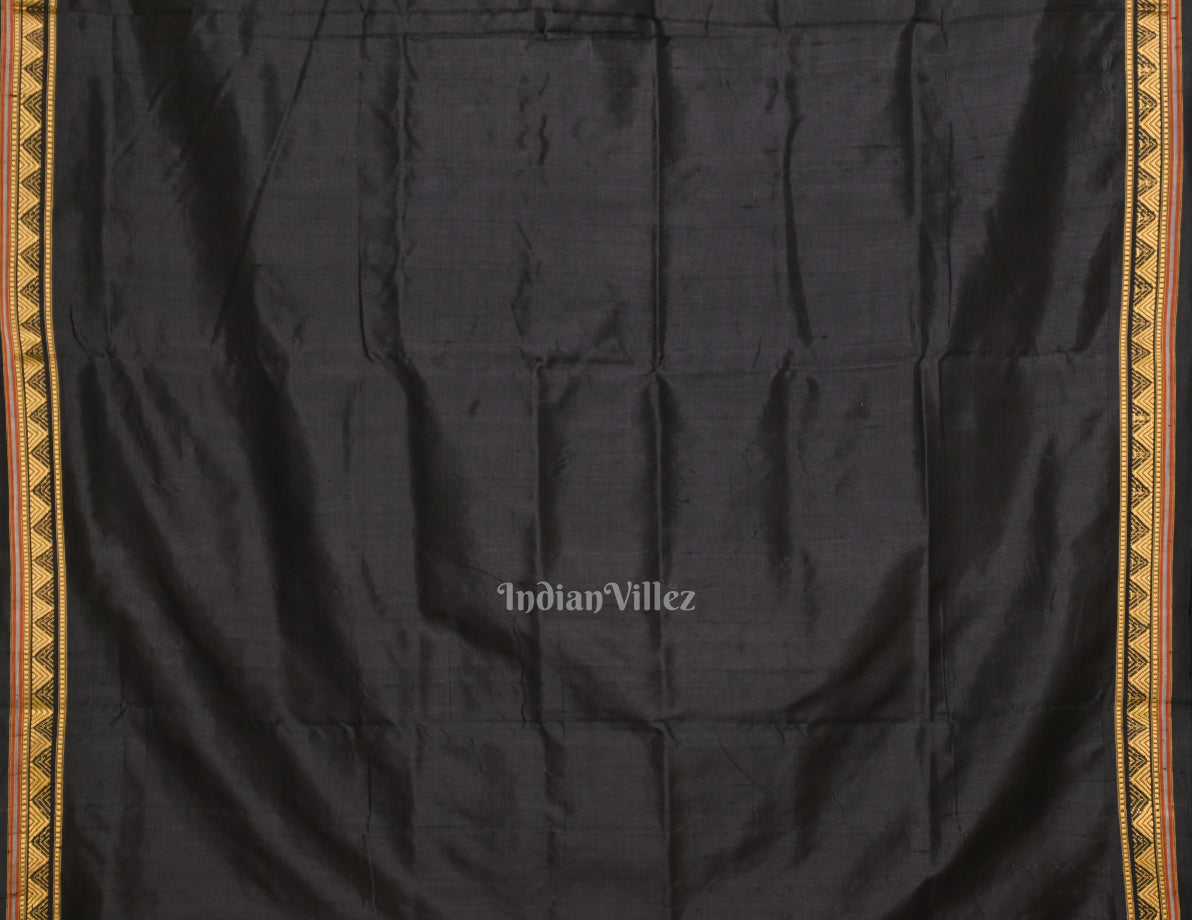 Deep Magenta Pink  Buti design Odisha Ikat Khandua Silk Saree