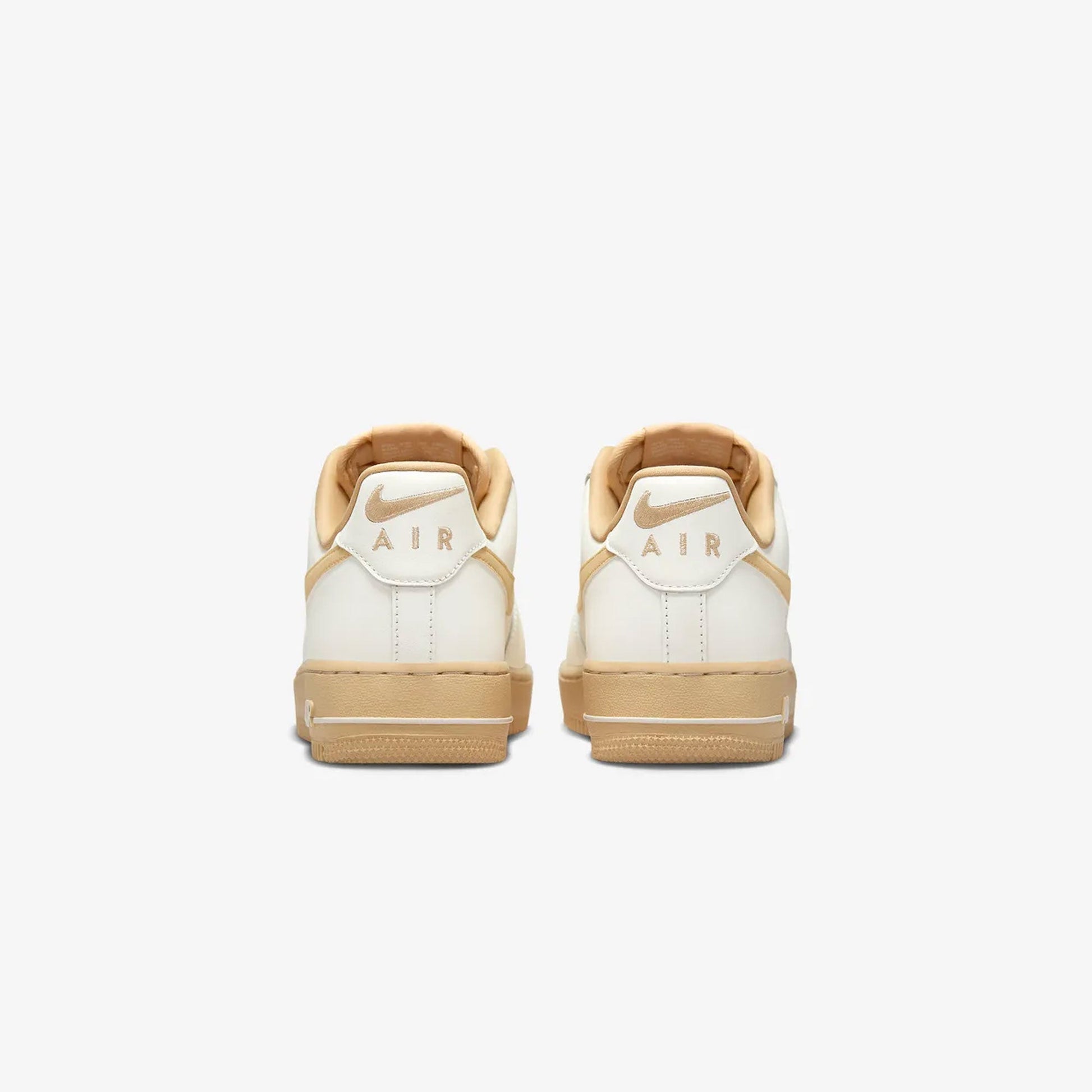 NIKE | AIR FORCE 1 '07 { SAIL/SESAME-VINTAGE GREEN