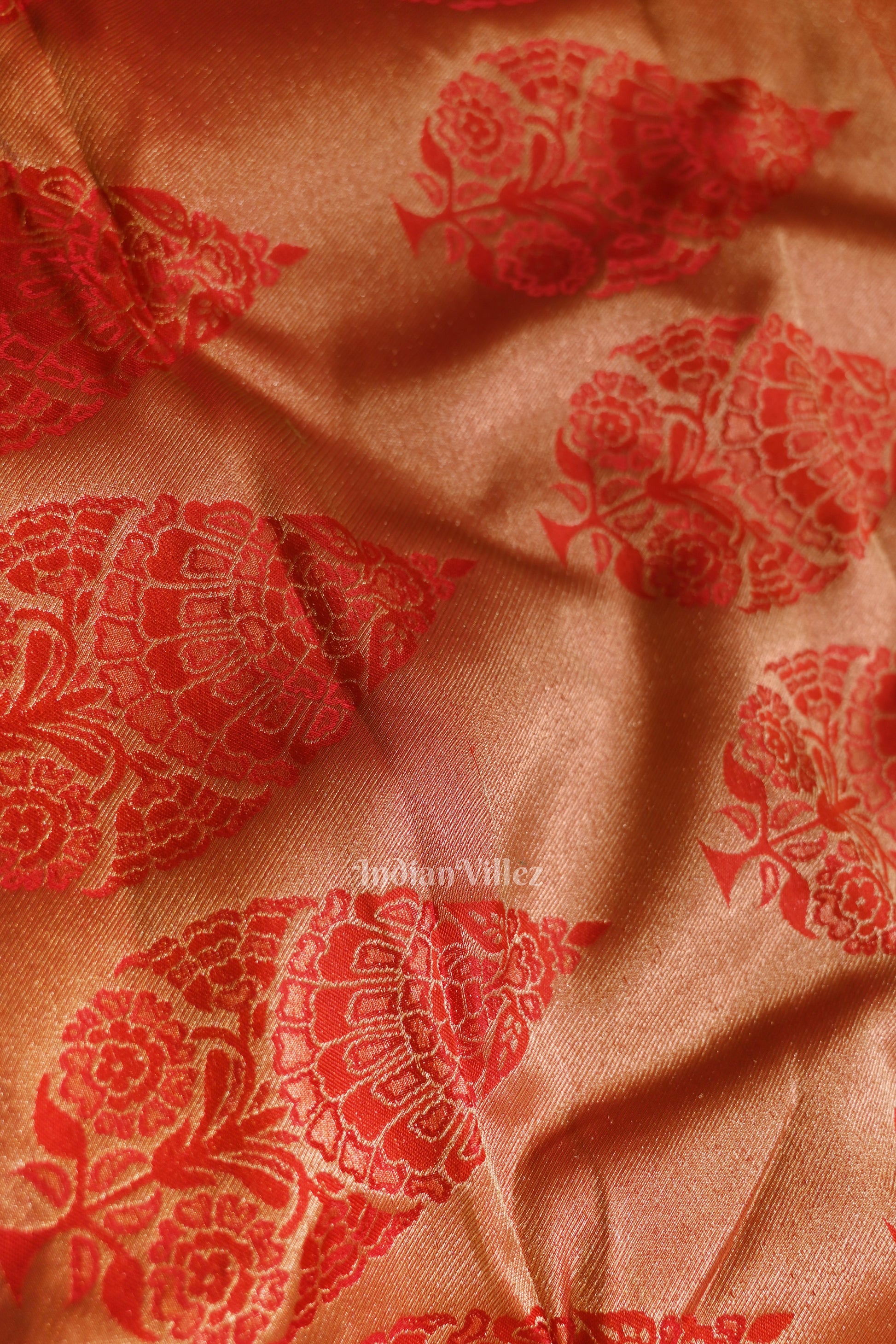 Red Pure auntheticate Kanjivaram Silk Saree with Zari Brocade