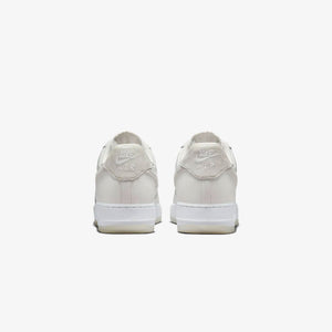Nike | AIR FORCE 1 '07 LV8 { WHITE/PHANTOM-SUMMIT WHITE
