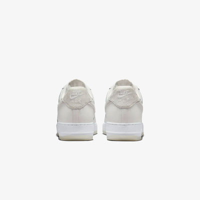 Nike | AIR FORCE 1 '07 LV8 { WHITE/PHANTOM-SUMMIT WHITE