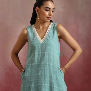 trueBrowns Aqua Blue Cotton Dobby High low Kurta Set