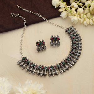trueBrowns Silver Tone Necklace Set