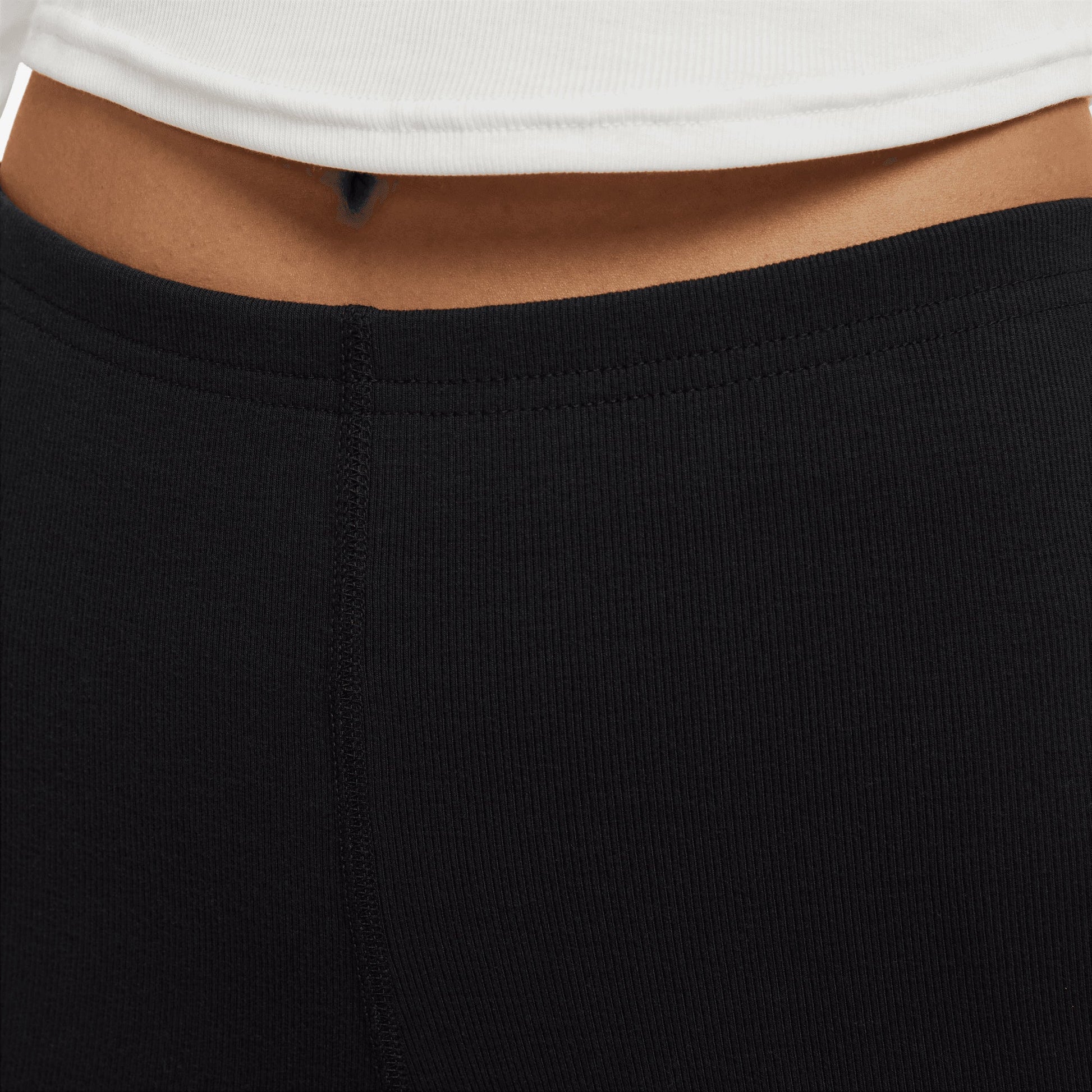 NIKE | SPORTSWEAR CHILL KNIT { BLACK/SAIL
