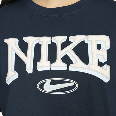 NIKE | SPORTSWEAR LOOSE SHORT-SLEEVE CROPPED T-SHIRT { BLUE