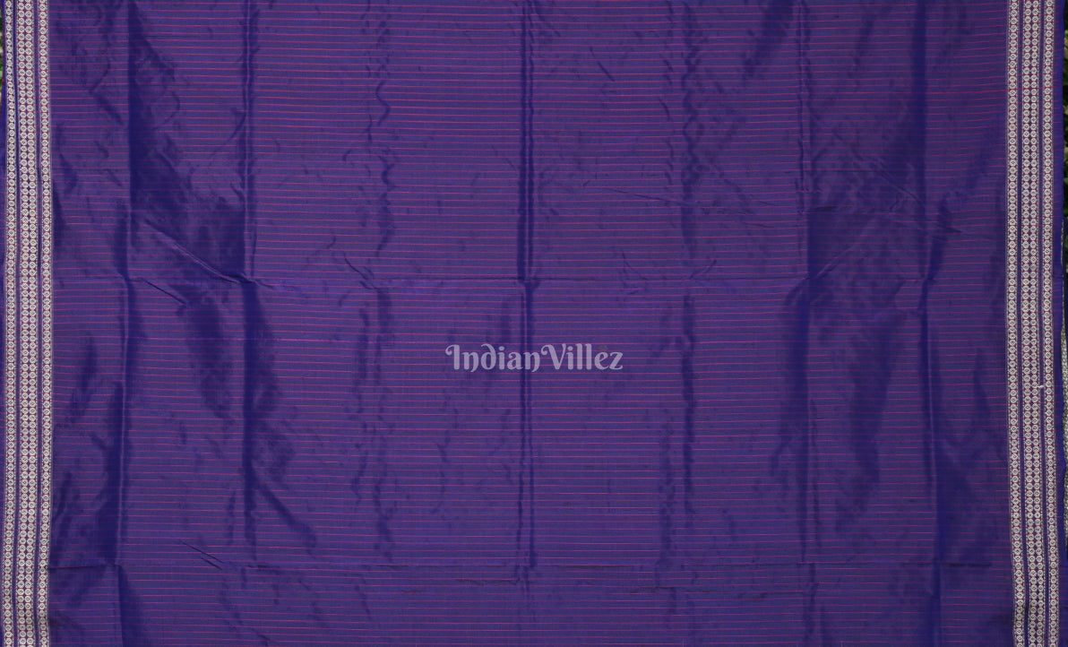 Pastel Green Lily Flower Vase Sambalpuri Silk Saree