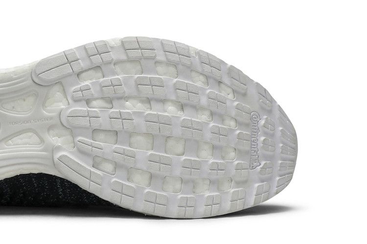 adidas adiZero Prime Boost Parley Carbon