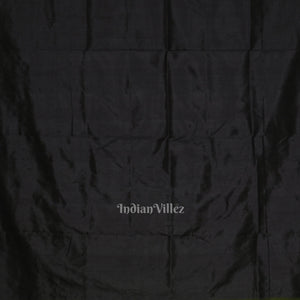 Parrot Green Black Buti Odisha Handloom Khandua Silk Saree