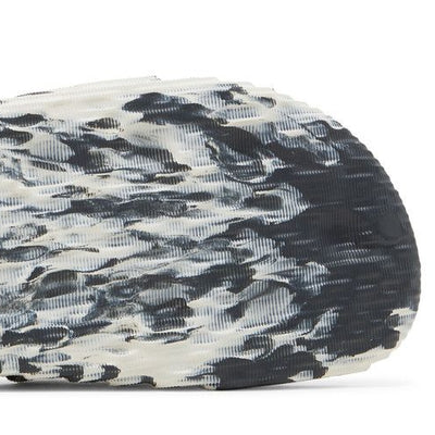 adidas Adilette 22 Slides Carbon Aluminum