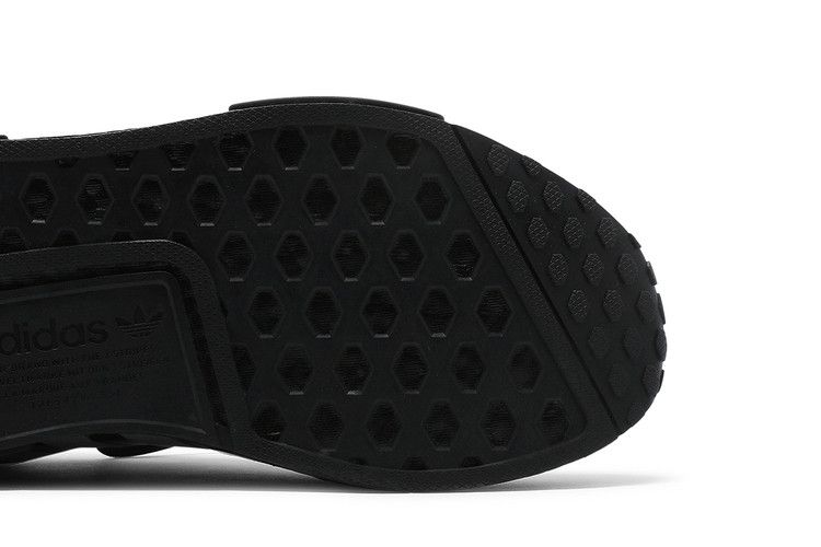 adidas NMD R1 Black Carbon Metallic