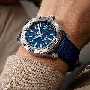 Breitling Avenger Automatic GMT 44 DIAL MEN 44mm A32320101C1X1